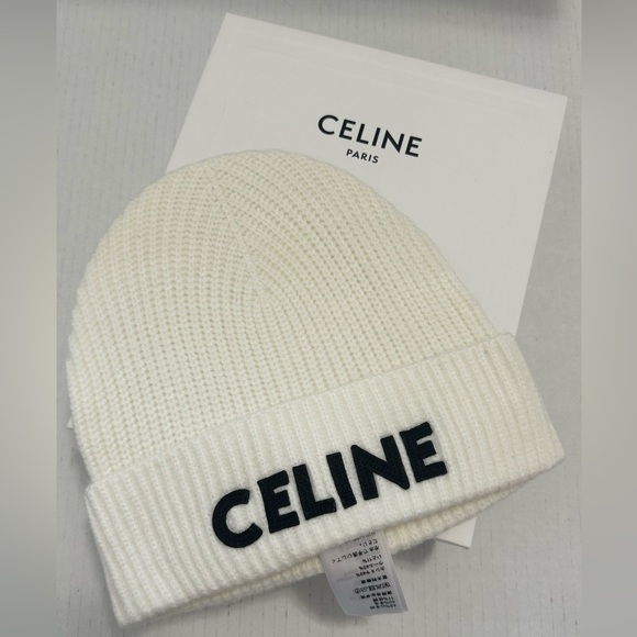 CELINE BEANIE IN RIBBED WOOL